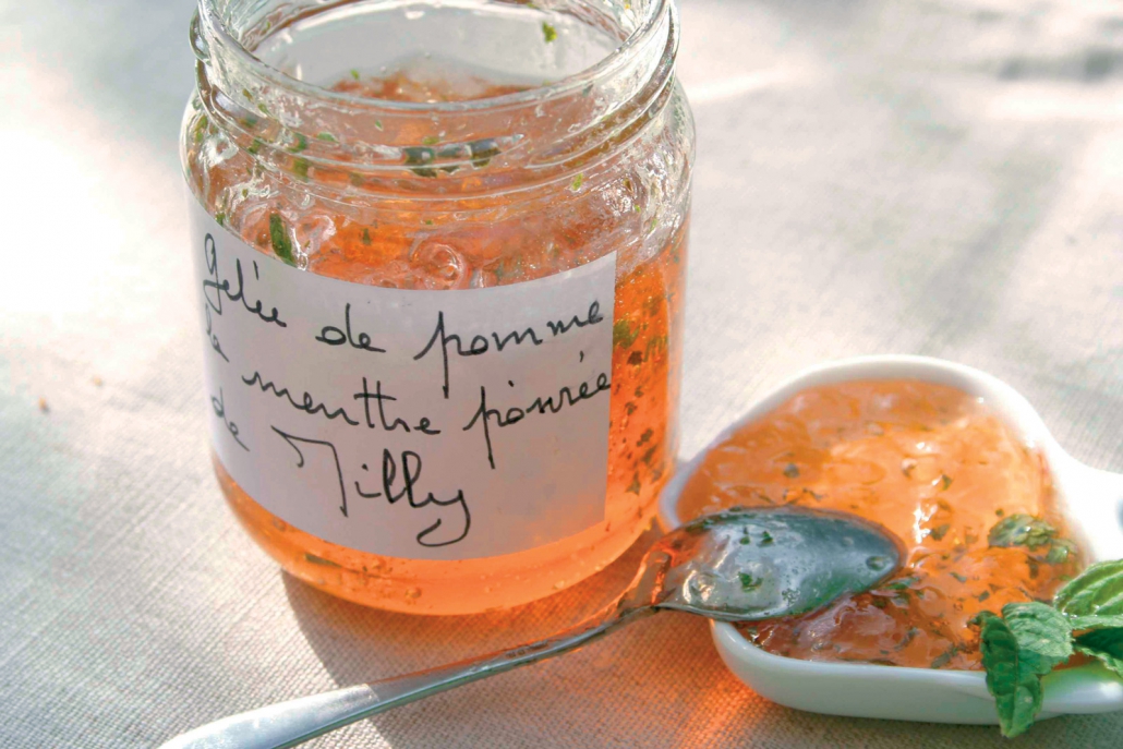 Recette Gelée de pommes à la menthe poivrée de Milly